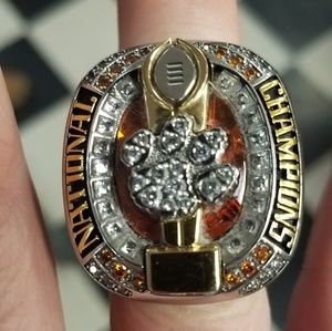 Meet your Posher, Henry